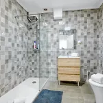 Apartment And Beautiful Lisbon