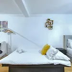 And Beautiful 아파트