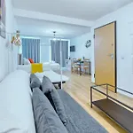 아파트 And Beautiful *